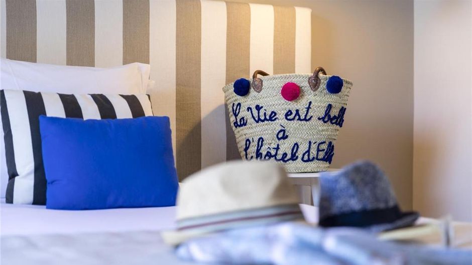 Le General d'Elbee Hotel Room