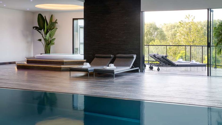 Best Western Plus Le Fairway Hotel Pool