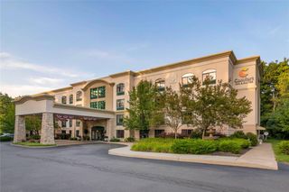 Comfort Inn & Suites Lake George