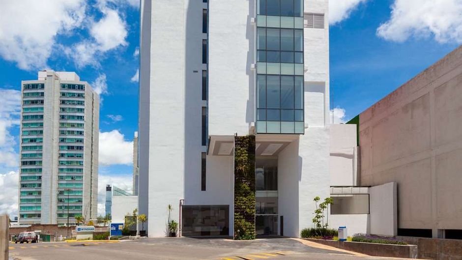 Wyndham Puebla Angelopolis Exterior