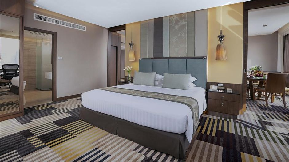 The Landmark Bangkok Suite