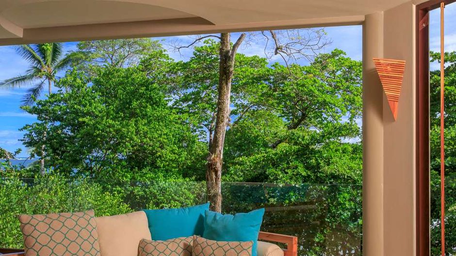 Arenas del Mar Beach and Rainforest Suite
