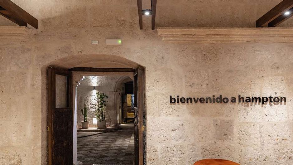 Hampton by Hilton Arequipa Lobby