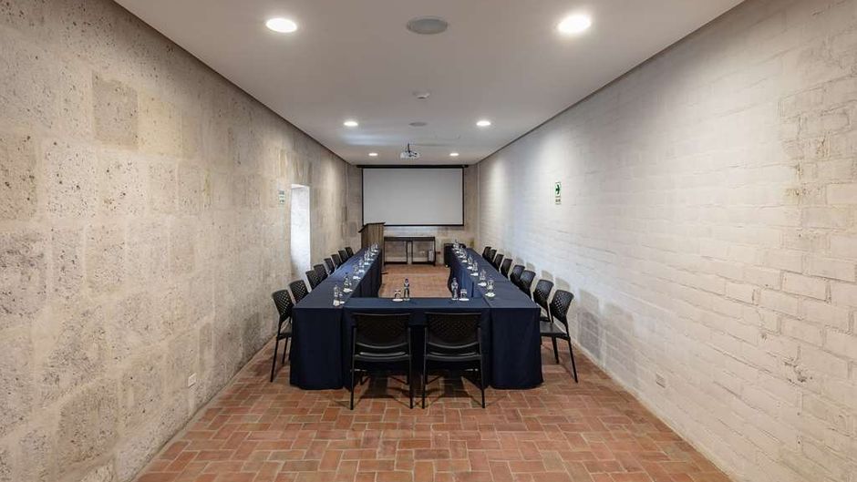 Hampton by Hilton Arequipa Meeting
