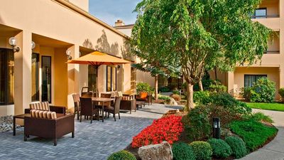 Sonesta Select Whippany Hanover