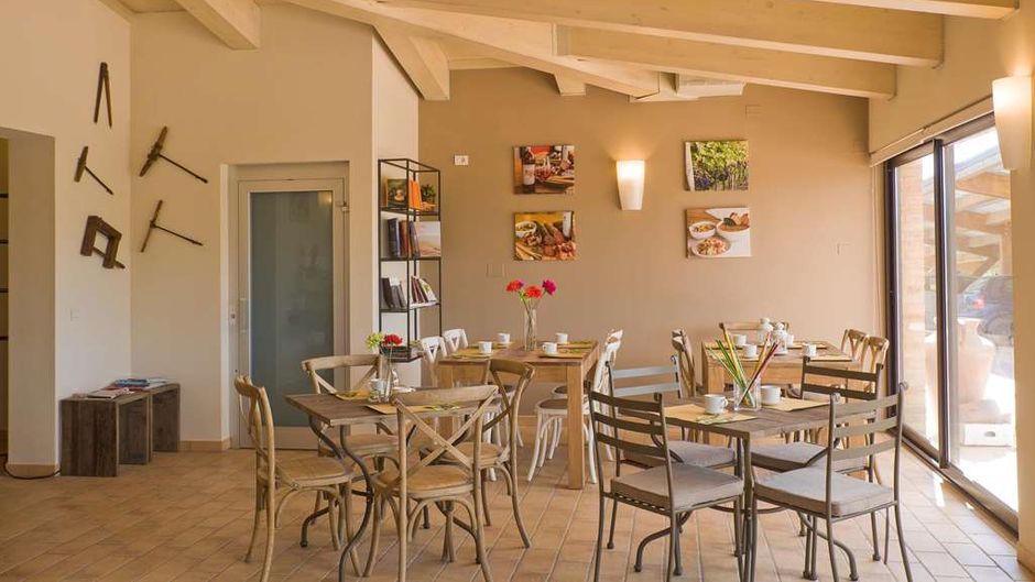 Villa Gens Camuria Restaurant
