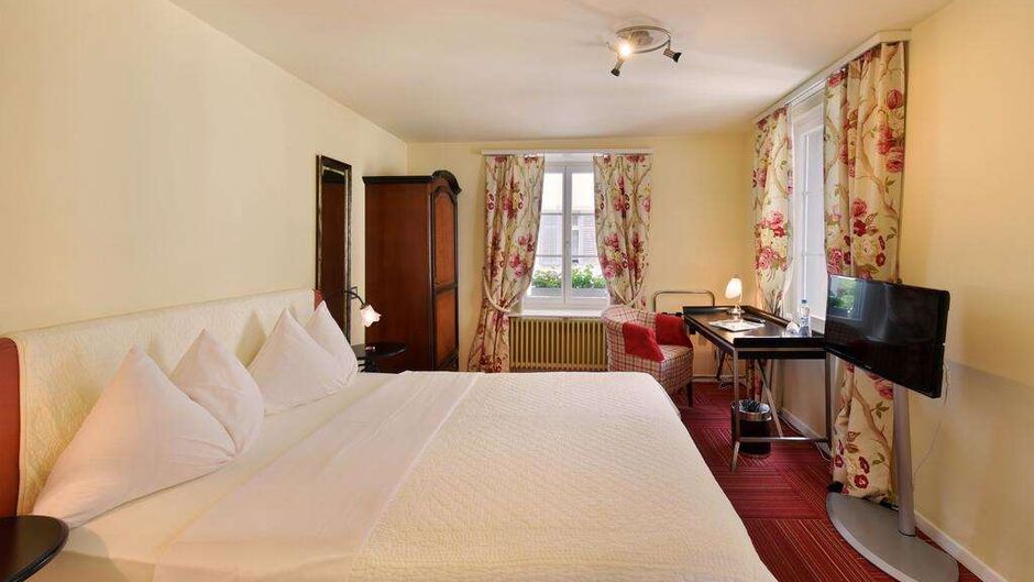 Romantik Hotel & Taverne Schwan Horgen Room