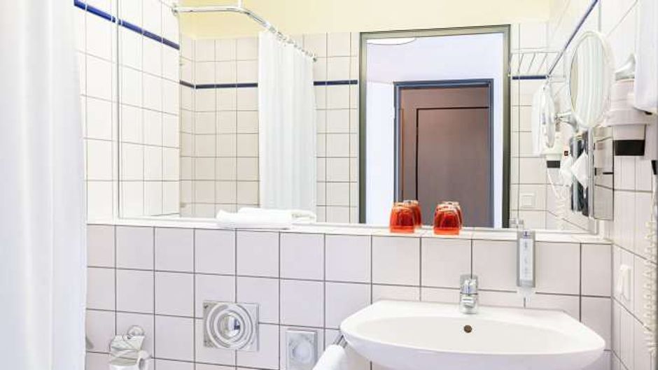 Victor's Residenz-Hotel Gummersbach Room