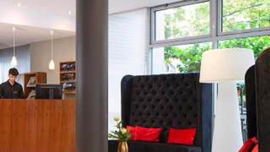 Victor's Residenz-Hotel Berlin Tegel Lobby