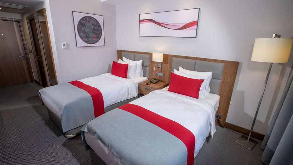 Ramada by Wyndham Izmir Aliaga Room