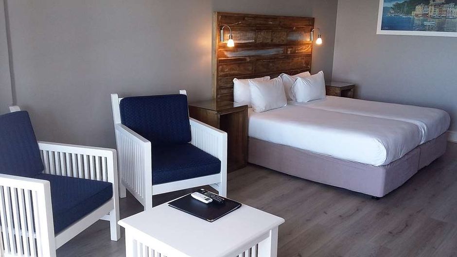 Diaz Hotel & Resort Room