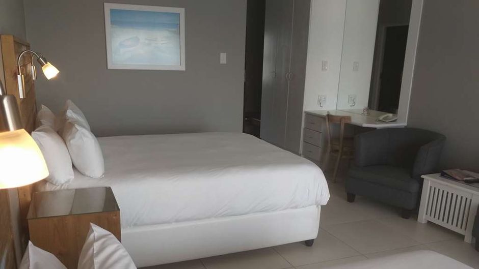 Diaz Hotel & Resort Room