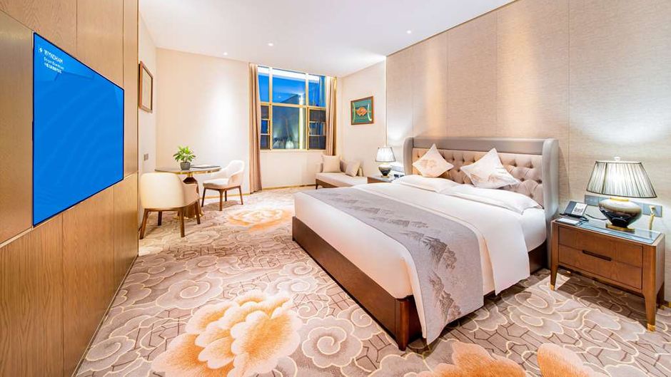 Wyndham Shiyan Downtown Suite