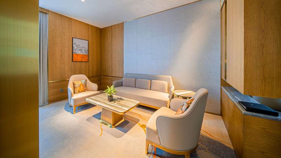 Wyndham Shiyan Downtown Suite
