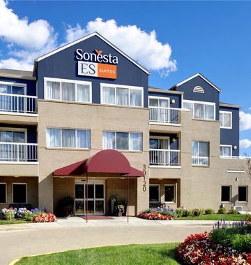 Sonesta ES Suites Detroit Warren