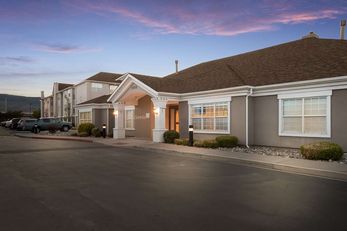 Sonesta ES Suites Reno