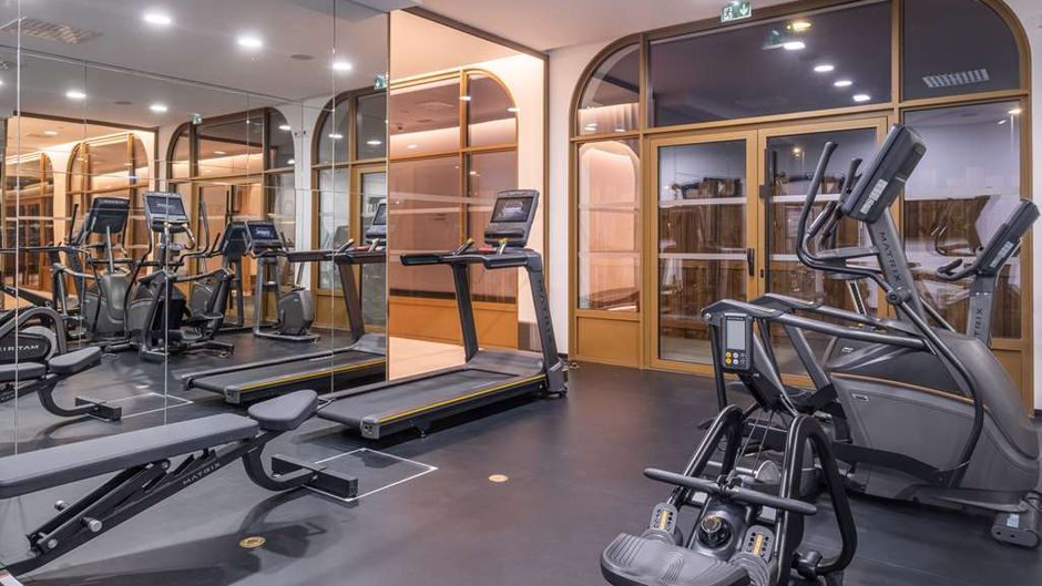 Radisson Blu Grand Hotel & Spa Health