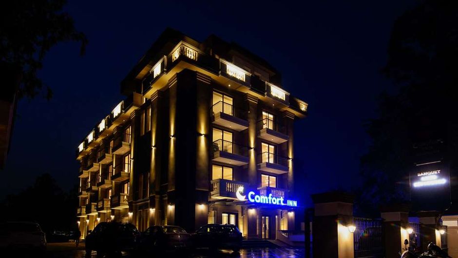 Comfort Inn Dehradun Exterior