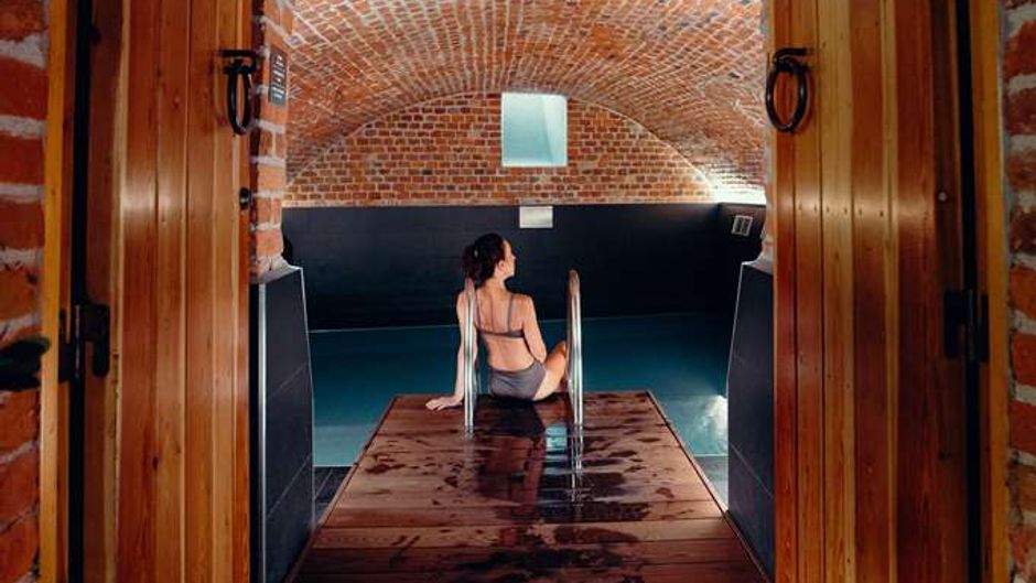 Hotel Reisen Pool