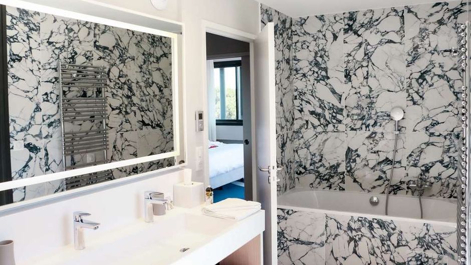 Eden Rose Grand Hotel, BW Premier Coll Suite