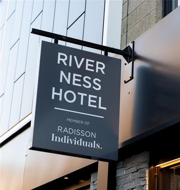 River Ness Hotel, Radisson Individuals