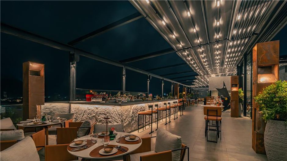 Radisson Resort & Spa Lonavala Restaurant