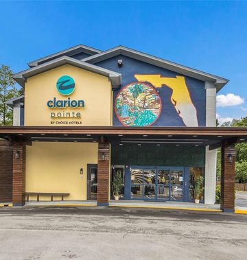 Clarion Pointe Tallahassee North