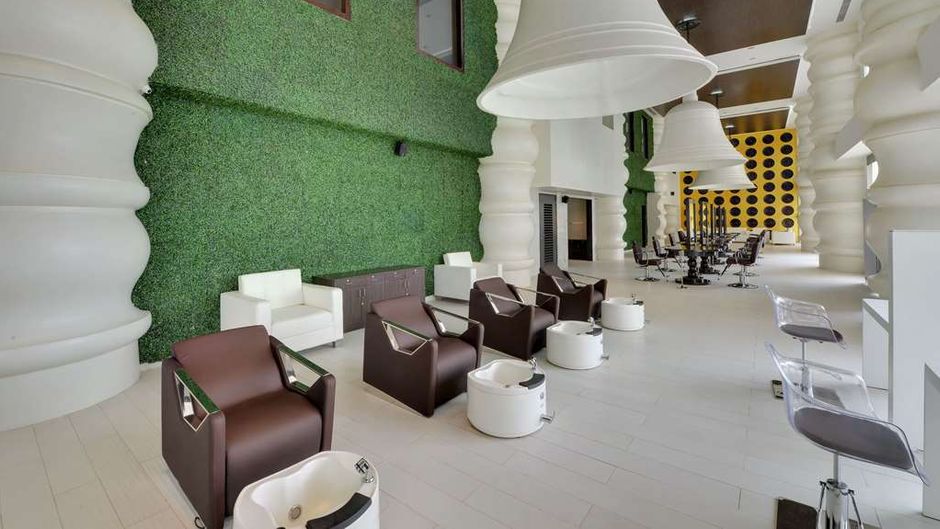 Wyndham Ahmedabad Shela Spa