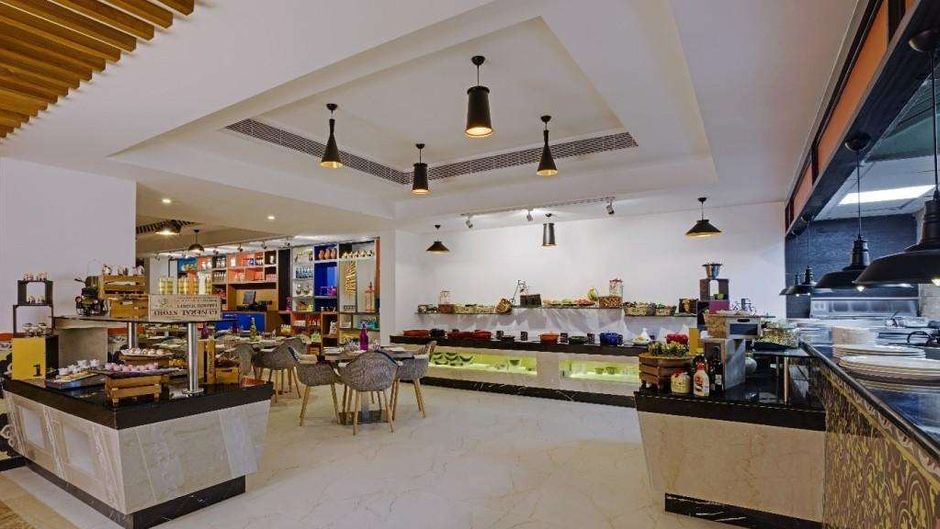 Zone by the Park, Orr Restaurant