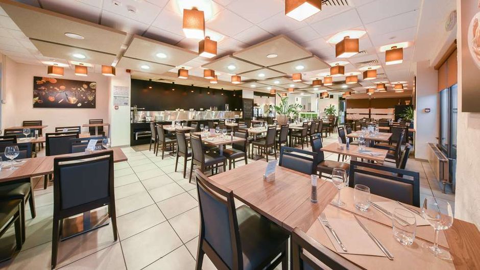 Mandarina Hotel Luxembourg Airport Restaurant