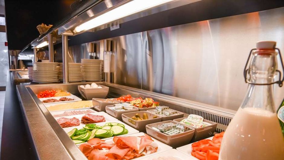 Mandarina Hotel Luxembourg Airport Restaurant
