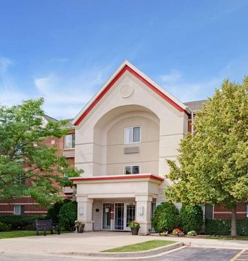 MainStay Suites Chicago Schaumburg