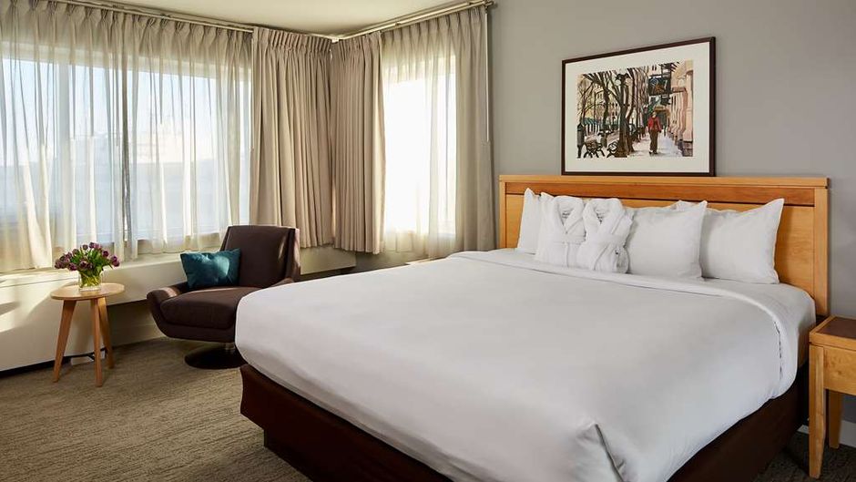 Inn at the Forks Room