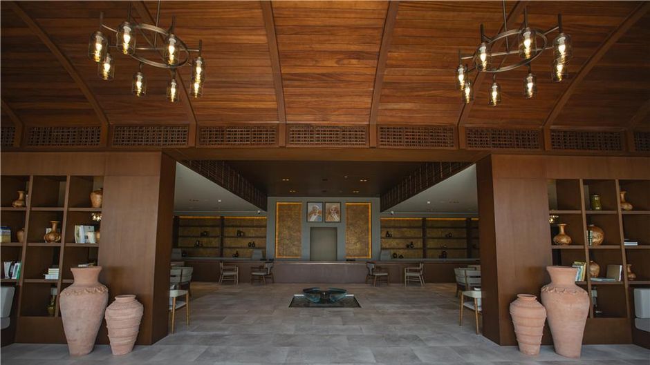 Alila Hinu Bay Lobby