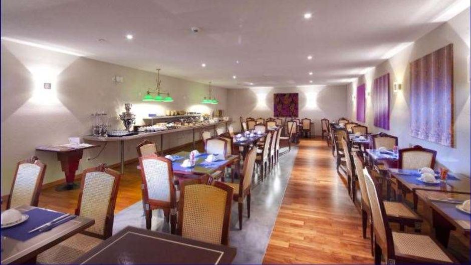 Fribourg Centre Remparts by Mercure Restaurant