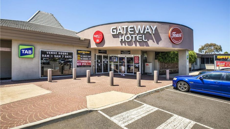 Nightcap at Gateway Hotel Exterior