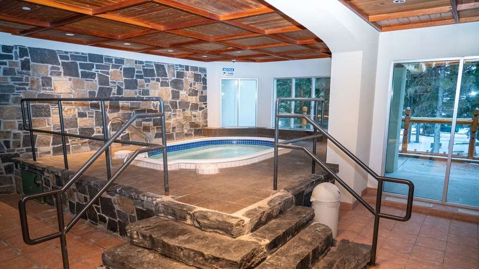 Rundlestone Lodge Suite