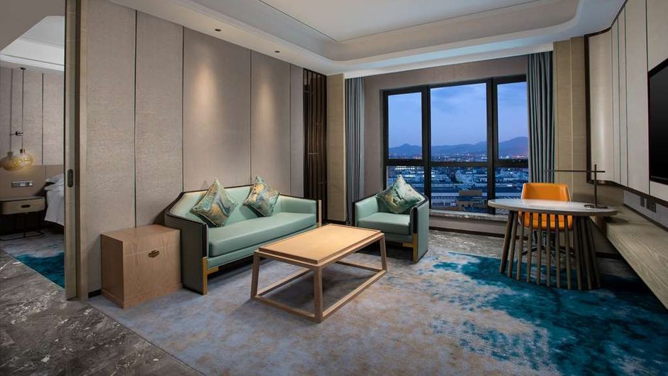 Ramada Plaza by Wyndham Xiamen Suite