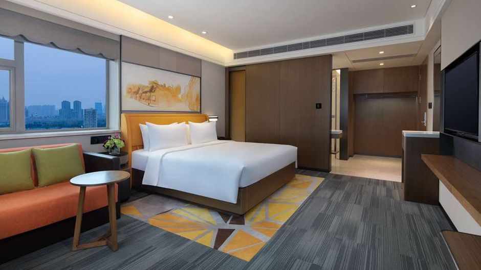 Ramada by Wyndham Wuhan Jiang'an Room