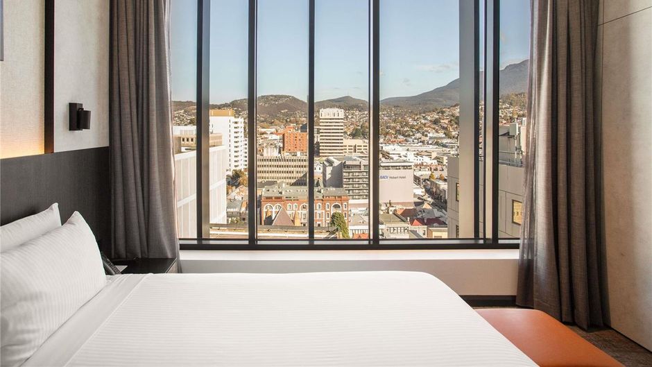 Moevenpick Hotel Hobart Suite