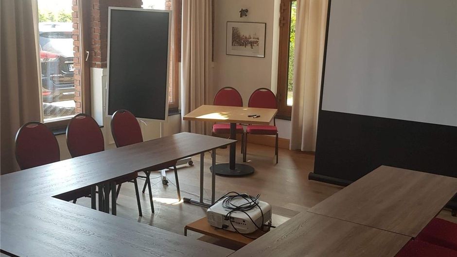 Mercure Wiazowna Brant Meeting