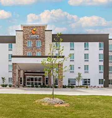 Comfort Inn & Suites