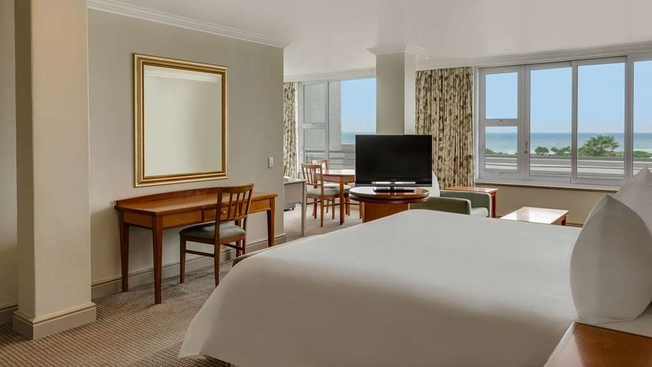 Southern Sun The Marine Hotel Suite