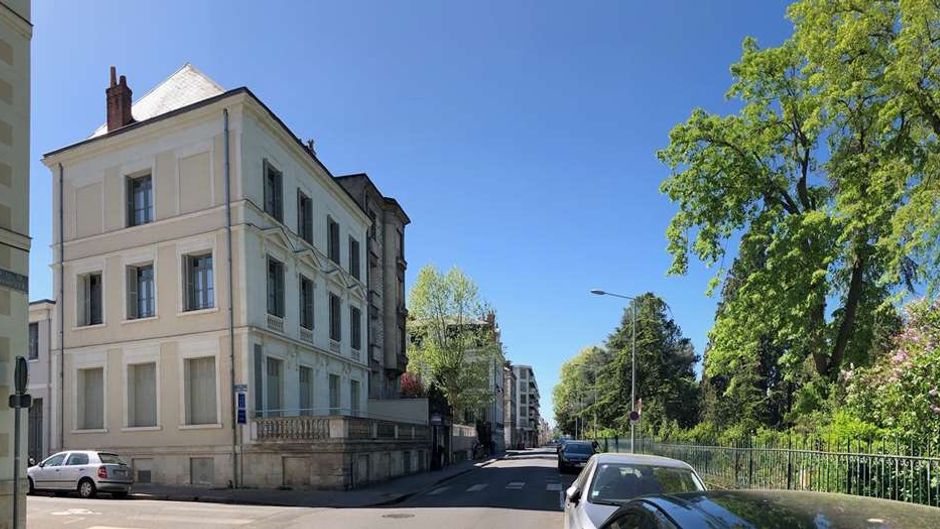 Central Parc Exterior