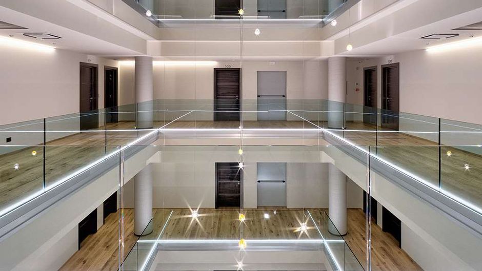 Hotel The Cube Lobby