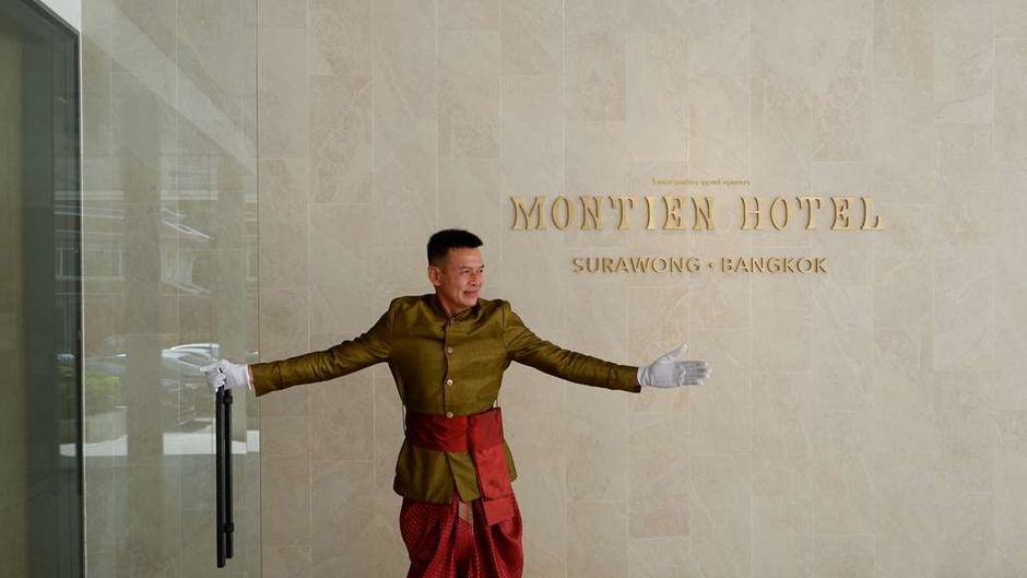 The Montien Bangkok Hotel Exterior