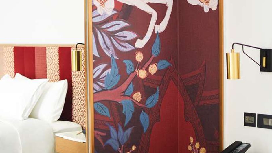The Montien Bangkok Hotel Room