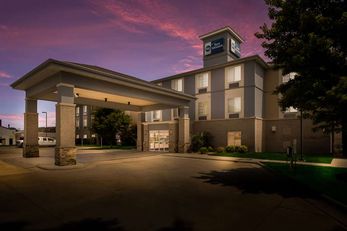 Best Western Business Dist Inn & Suites