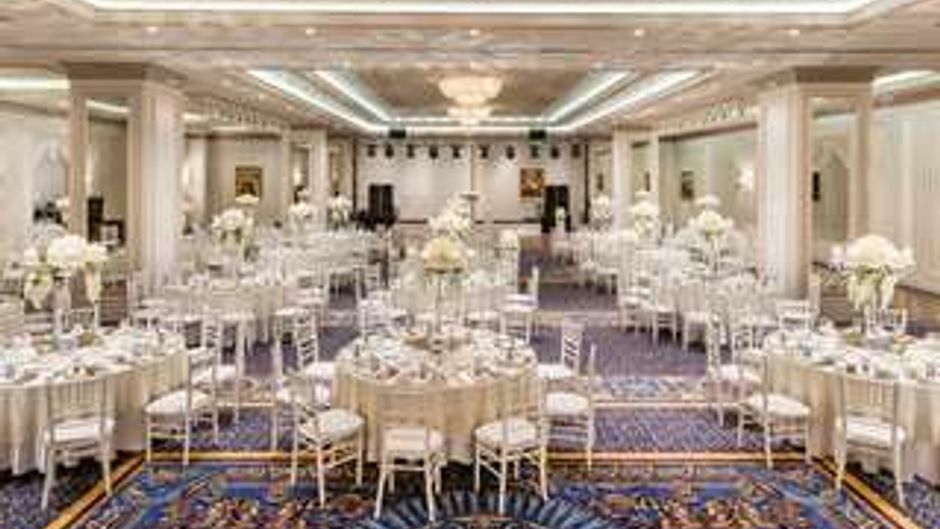Elite World Business Hotel Ballroom