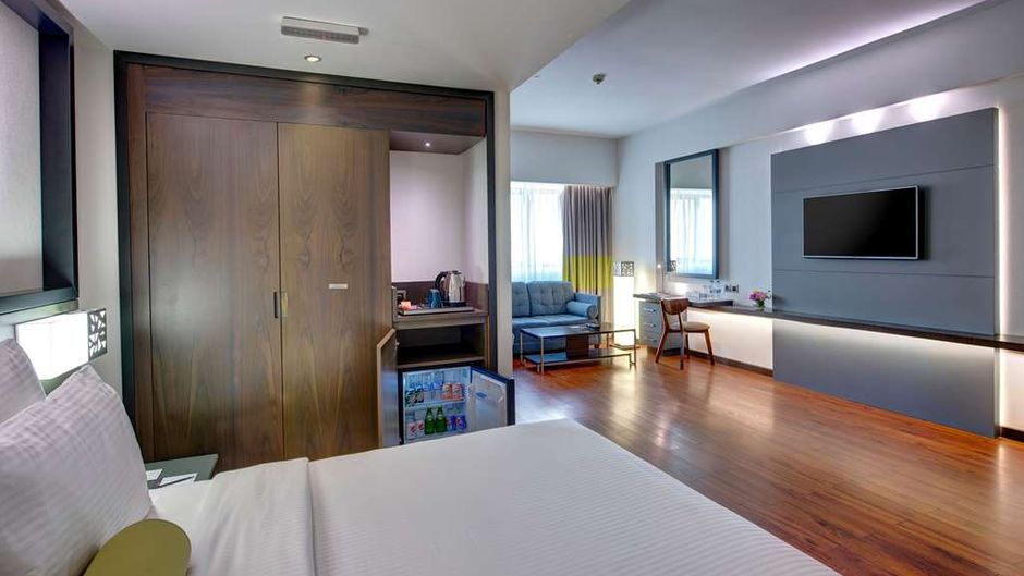 Howard Johnson Plaza by Wyndham Deira Suite